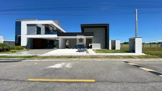 Casa com 3 Quartos à venda, 177m² no Peró, Cabo Frio