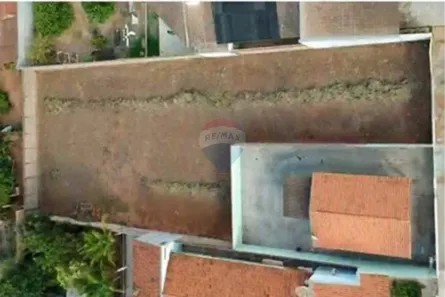 Lote/Terreno à venda, 886m² no Centro, Lins