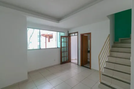 Casa com 2 Quartos à venda, 120m² no Ouro Preto, Belo Horizonte