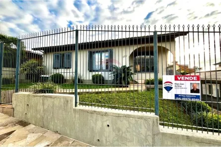 Casa com 3 Quartos à venda, 240m² no Centro, Não-Me-Toque