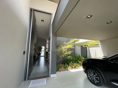 Casa de Condomínio com 3 Quartos à venda, 214m² no Jardim Sul, Uberlândia