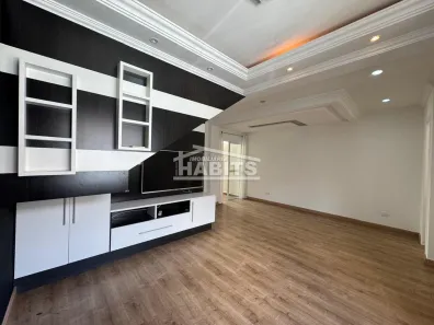 Casa de Condomínio com 3 Quartos para alugar, 89m² no Xaxim, Curitiba