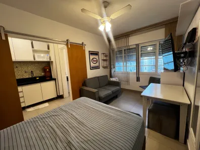 Kitnet com 1 Quarto à venda, 28m² no Boqueirão, Santos