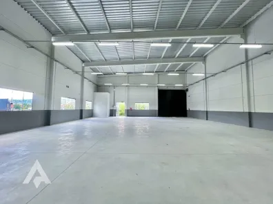 Galpão/Depósito/Armazém para alugar, 603m² no Figueira, Gaspar