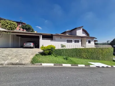 Casa de Condomínio com 3 Quartos à venda, 263m² no Jardim Indaiá, Embu das Artes