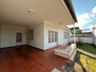 Casa com 3 Quartos à venda, 600m² no Nova Era, Juiz de Fora