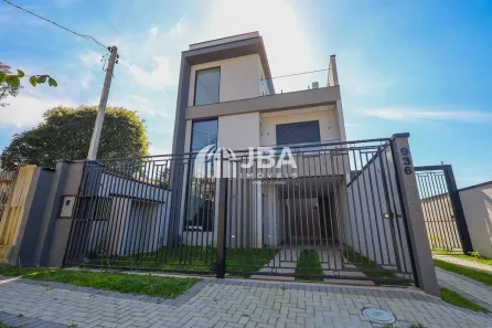 Sobrado com 3 Quartos à venda, 136m² no Boqueirão, Curitiba