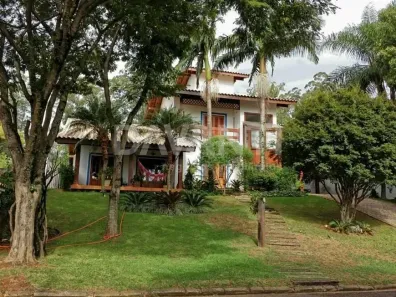 Casa de Condomínio com 3 Quartos à venda, 540m² no Chácaras Alpina, Valinhos