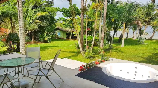 Casa de Condomínio com 4 Quartos para alugar, 350m² no Barra da Lagoa, Florianópolis