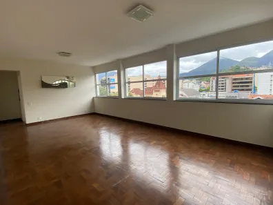 Apartamento com 3 Quartos à venda, 185m² no Centro, Nova Friburgo