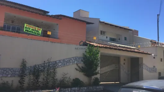 Sobrado com 3 Quartos à venda, 350m² no Jardim América, Goiânia