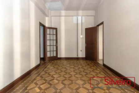 Sala Comercial para alugar, 107m² no Centro Histórico, Porto Alegre