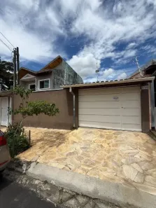 Casa com 3 Quartos à venda, 170m² no Jardim Portugal, São José dos Campos