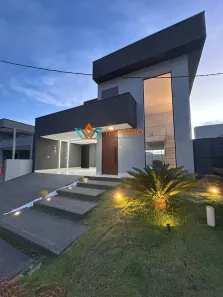 Casa com 4 Quartos à venda, 230m² no Jardins Barcelona, Senador Canedo