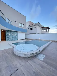 Casa de Condomínio com 5 Quartos para alugar, 350m² no , Paço do Lumiar