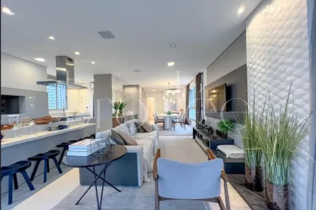 Apartamento com 4 Quartos para alugar, 155m² no Centro, Balneário Camboriú