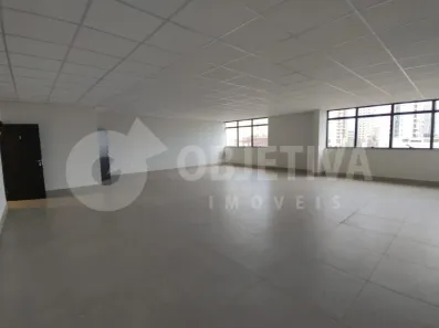 Sala Comercial para alugar, 105m² no Morada da Colina, Uberlândia