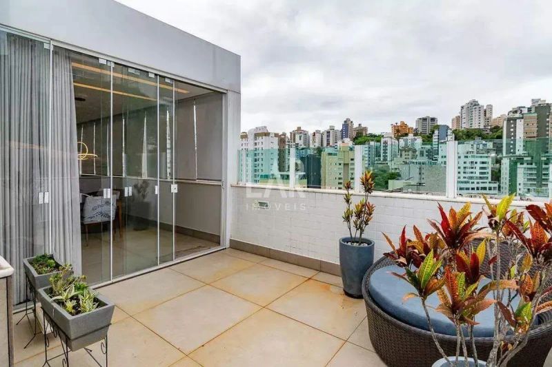 Cobertura com 4 quartos — Buritis, Belo Horizonte