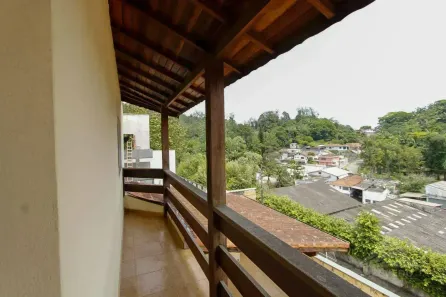 Sobrado com 4 Quartos à venda, 379m² no Pastoril, Ribeirão Pires