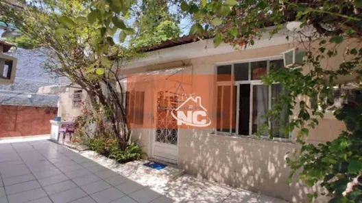 Casa com 4 Quartos à venda, 700m² no São Francisco, Niterói