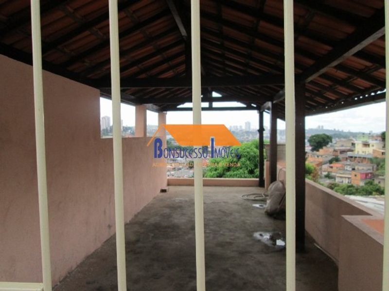 Casa com 2 quartos — Bom Jesus, Belo Horizonte
