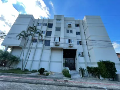 Apartamento com 2 Quartos à venda, 59m² no Comerciário, Criciúma