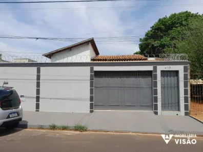 Casa com 2 Quartos à venda, 217m² no Jardim Espírito Santo, Uberaba