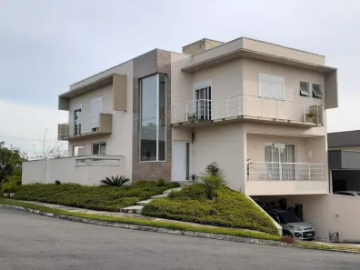 Sobrado com 3 Quartos à venda, 290m² no Mogi Moderno, Mogi das Cruzes