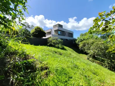 Lote/Terreno à venda, 700m² no Cacupé, Florianópolis