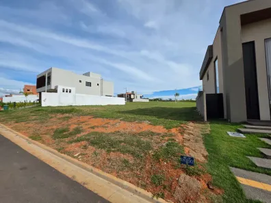 Lote/Terreno à venda, 271m² no Jardins Parma, Senador Canedo