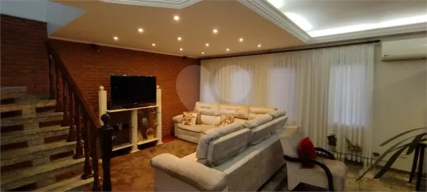 Sobrado com 4 Quartos à venda, 286m² no Vila Paulo Silas, São Paulo