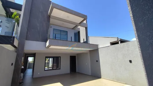 Sobrado com 3 Quartos à venda, 170m² no Pioneiros Catarinenses, Cascavel