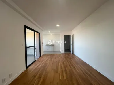 Apartamento com 3 Quartos para alugar, 82m² no Jardim Jacyra, Americana