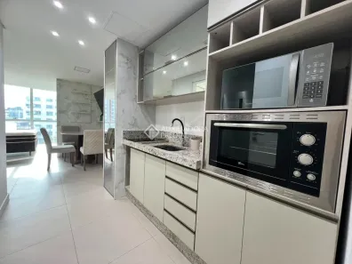 Kitnet com 1 Quarto para alugar, 31m² no Agronômica, Florianópolis