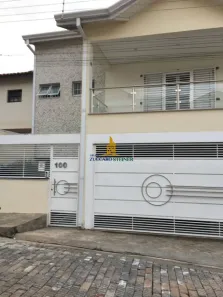 Sobrado com 4 Quartos à venda, 400m² no Jardim Monte Serrat, Santa Isabel