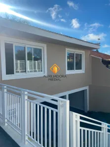 Casa com 4 Quartos para alugar, 211m² no Boa Vista, Curitiba