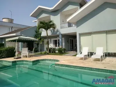 Sobrado com 4 Quartos à venda, 291m² no Jardim Siesta, Jacareí