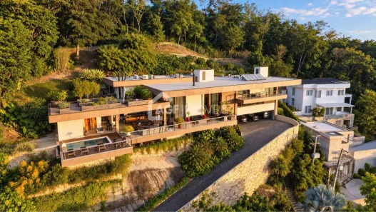 Casa de Condomínio com 6 Quartos à venda, 1400m² no Vila Progresso, Niterói
