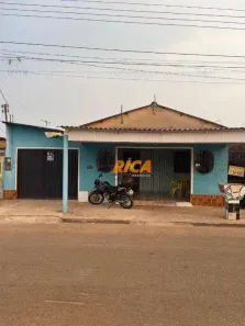 Casa com 3 Quartos à venda, 258m² no Castanheira, Porto Velho