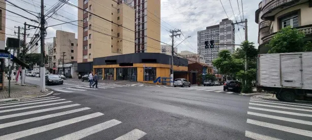 Galpão/Depósito/Armazém para alugar, 400m² no Vila Romana, São Paulo
