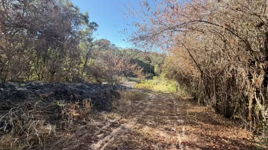 Lote/Terreno à venda, 2800m² no Vale do Ipê Amarelo (Melo Viana), Esmeraldas