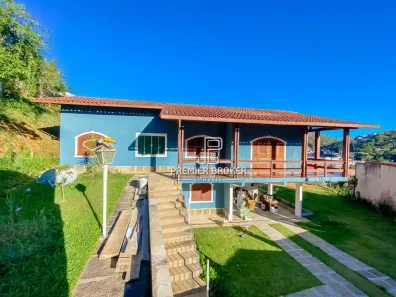 Casa com 3 Quartos à venda, 196m² no Barra do Imbuí, Teresópolis