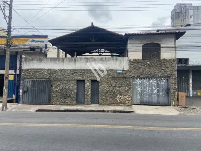 Casa com 4 Quartos à venda, 445m² no Floresta, Belo Horizonte