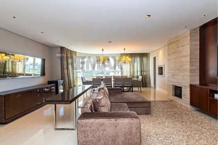 Apartamento com 3 Quartos à venda, 214m² no Mossunguê, Curitiba