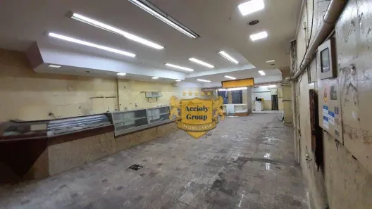 Ponto Comercial para alugar, 300m² no Santa Rosa, Niterói