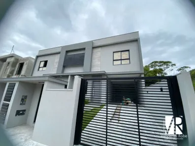 Sobrado com 3 Quartos à venda, 165m² no Areias, Camboriú
