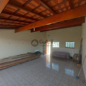 Sobrado com 2 Quartos à venda, 125m² no Jardim São Conrado, Sorocaba