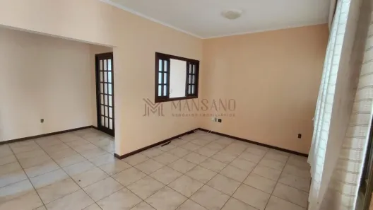 Casa com 4 Quartos à venda, 242m² no Parque Jardim Europa, Bauru