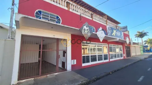 Casa com 4 Quartos para alugar, 208m² no Jardim Califórnia, Franca