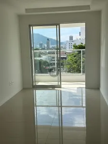 Apartamento com 2 Quartos à venda, 72m² no Tabuleiro, Camboriú